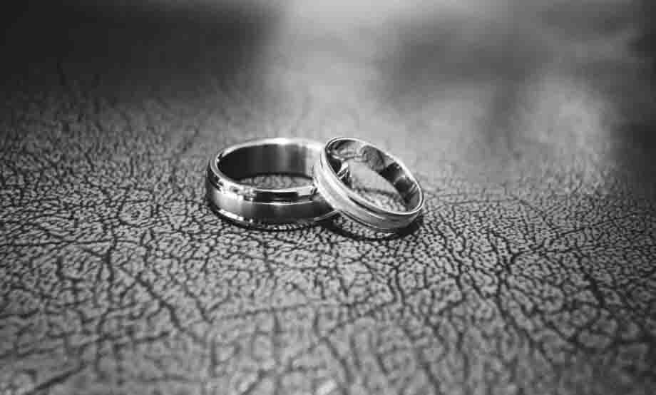 SCJN rechaza matrimonios de más de dos personas