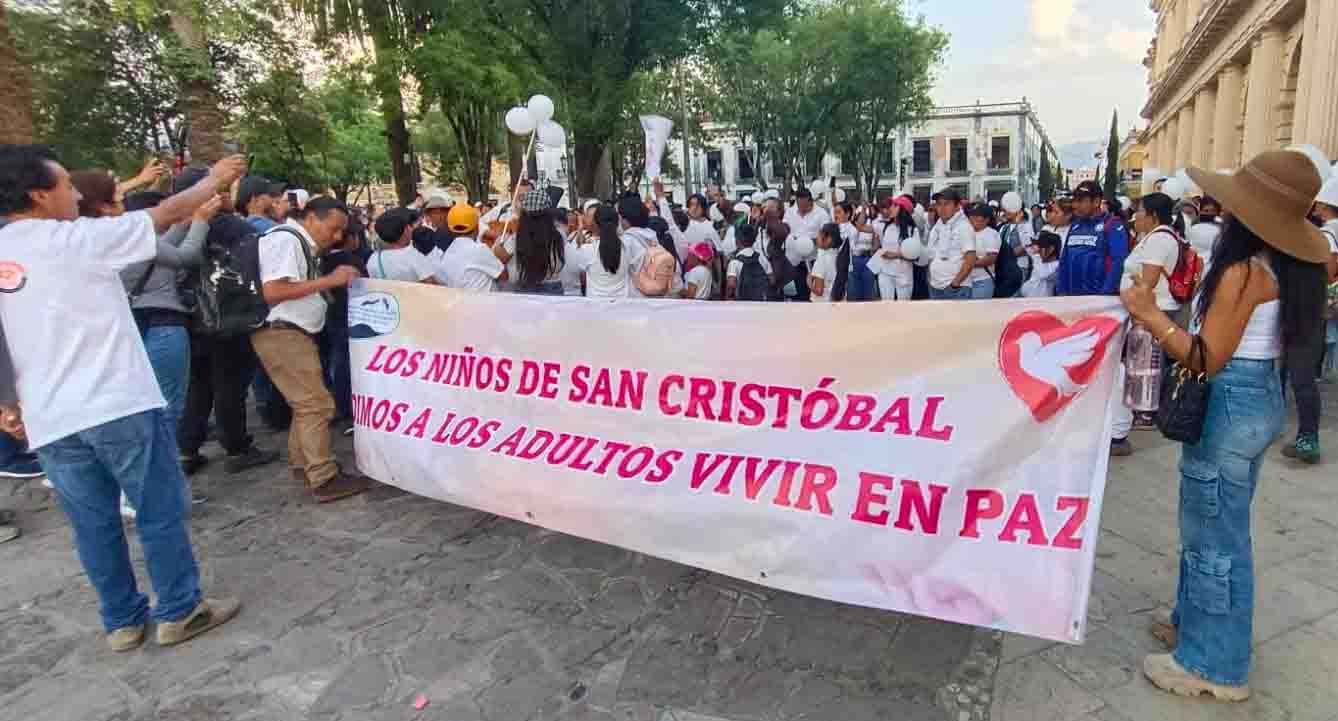 Tras secuestro de niño, marchan por la paz en San Cristóbal