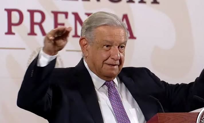 Califica López Obrador la investigación contra Zaldívar como un asunto “político”