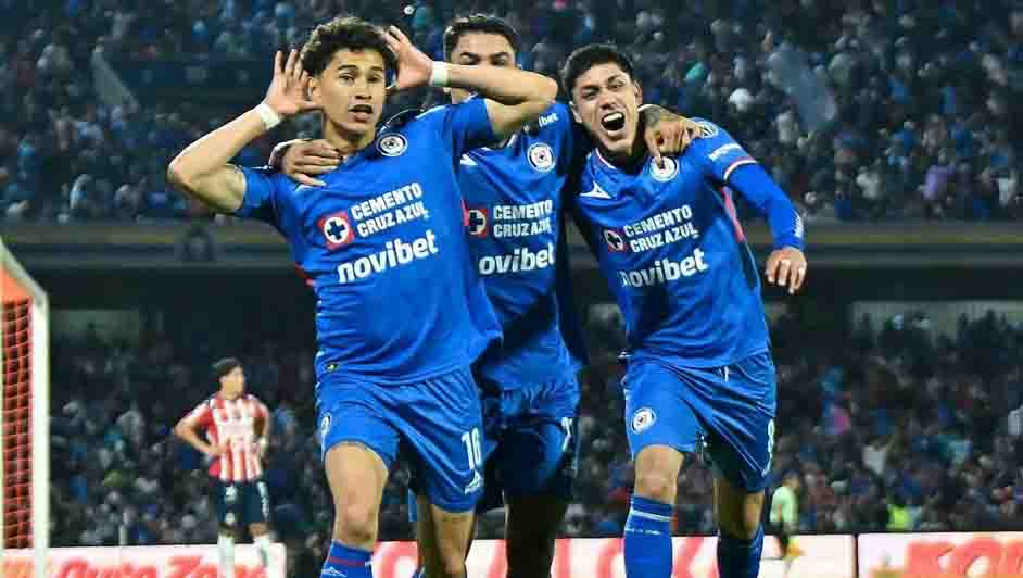 Cruz Azul solo tendrá tres jugadores mayores de 30 años con la salida de Rivero, Faravelli y Sepúlveda