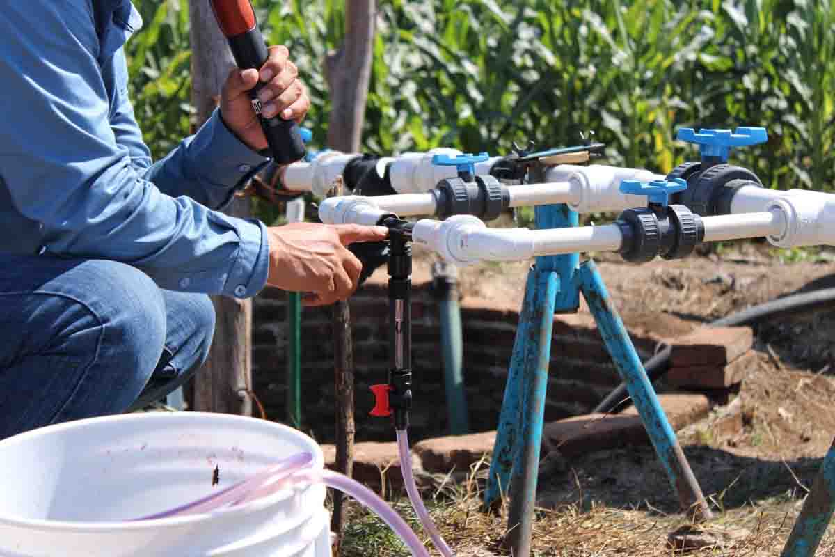 Conagua capacita a usuarios agrícolas en el uso eficiente de los sistemas de riego