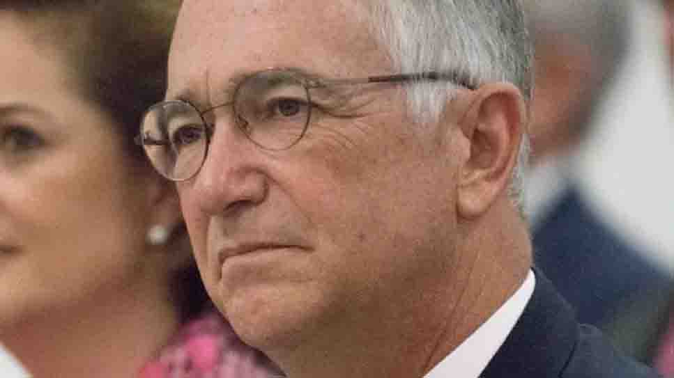 En plena disputa con el SAT, Afore Azteca de Salinas Pliego duplica ganancias y le gana a Hank