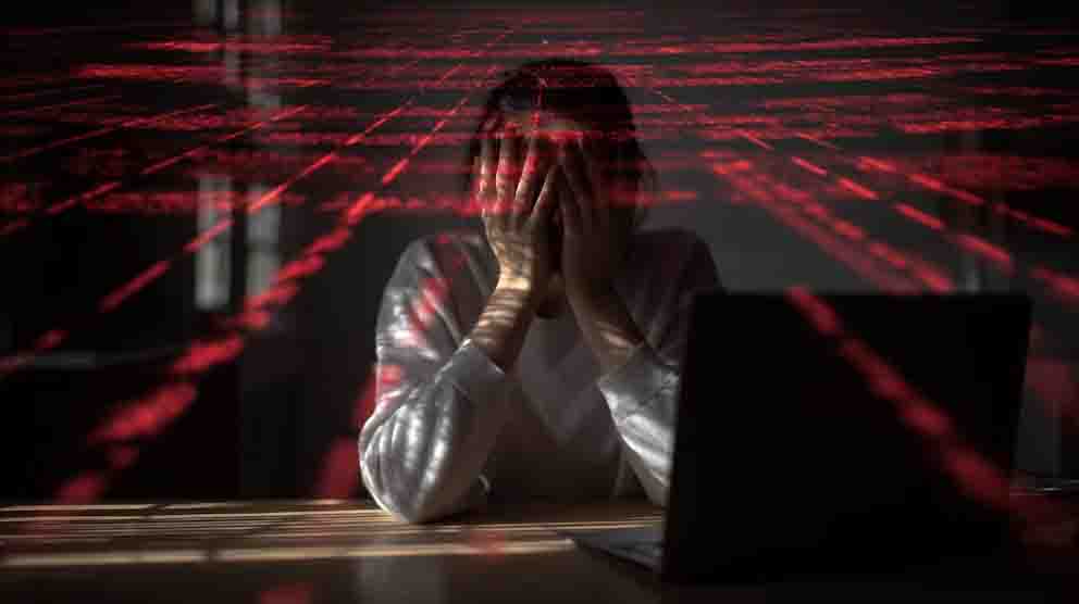 El psicólogo Jonathan Haidt alerta sobre el impacto de las redes sociales en menores