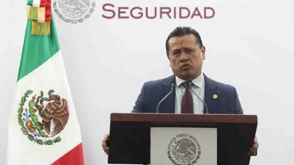 Secretaria particular de Quiroz y Manzo “sólo fue entrevistada”, aclara el fiscal de Michoacán