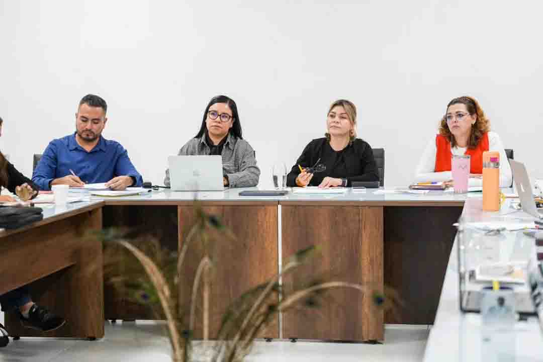 Sofía preside reunión con directivos del DIF Chiapas