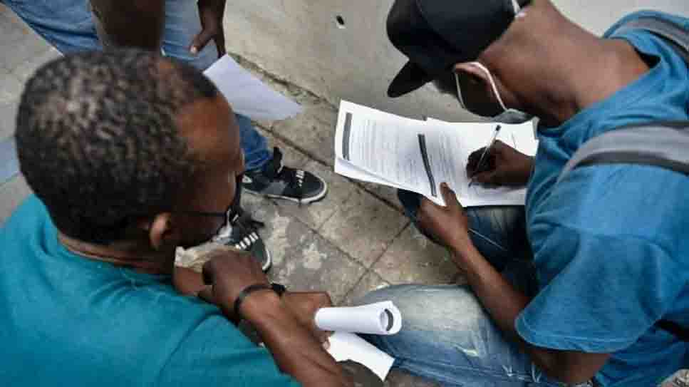 Venta ilegal de actas de nacimiento y matrimonio a migrantes opera desde 2013