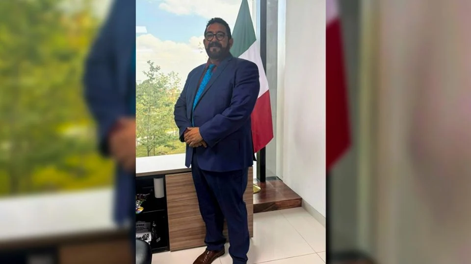 Ernestina Godoy designa a Ulises Lara como nuevo fiscal especial, el abogado que consiguió su título en un día