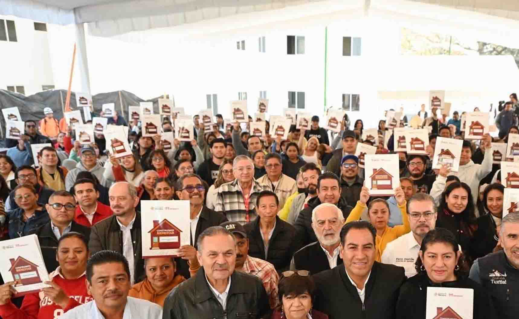 Eduardo Ramírez agradece a la presidenta Claudia Sheinbaum por la entrega de viviendas a familias de Chiapas