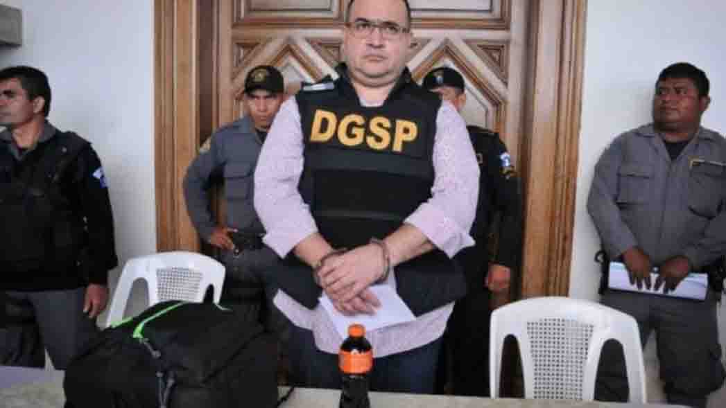Dan prisión preventiva a Javier Duarte, exgobernador de Veracruz por caso de peculado