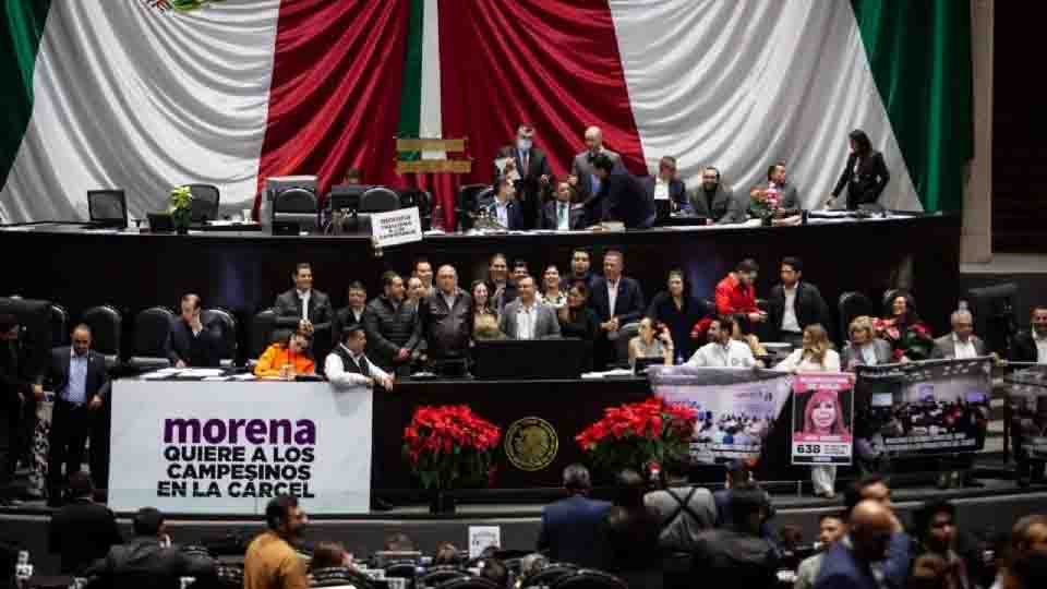 Eliminación de pluris es “tema superado”; Monreal prevé que se mantengan los 500 diputados