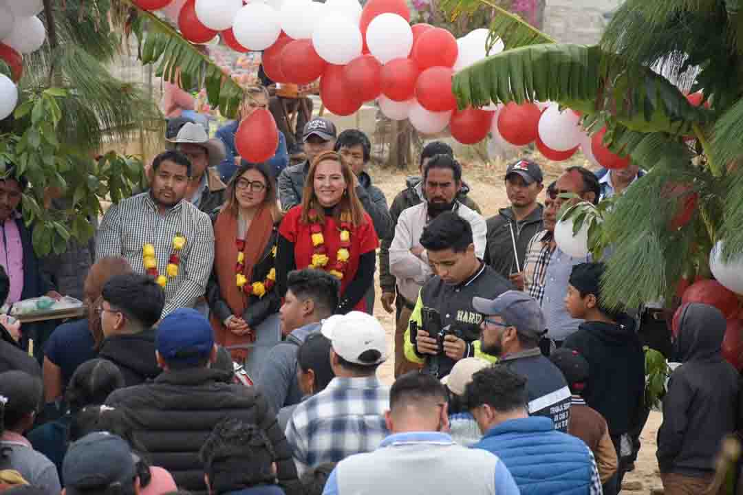 Agradecen a Fabiola Ricci la ampliación de electrificación en La Lagunita