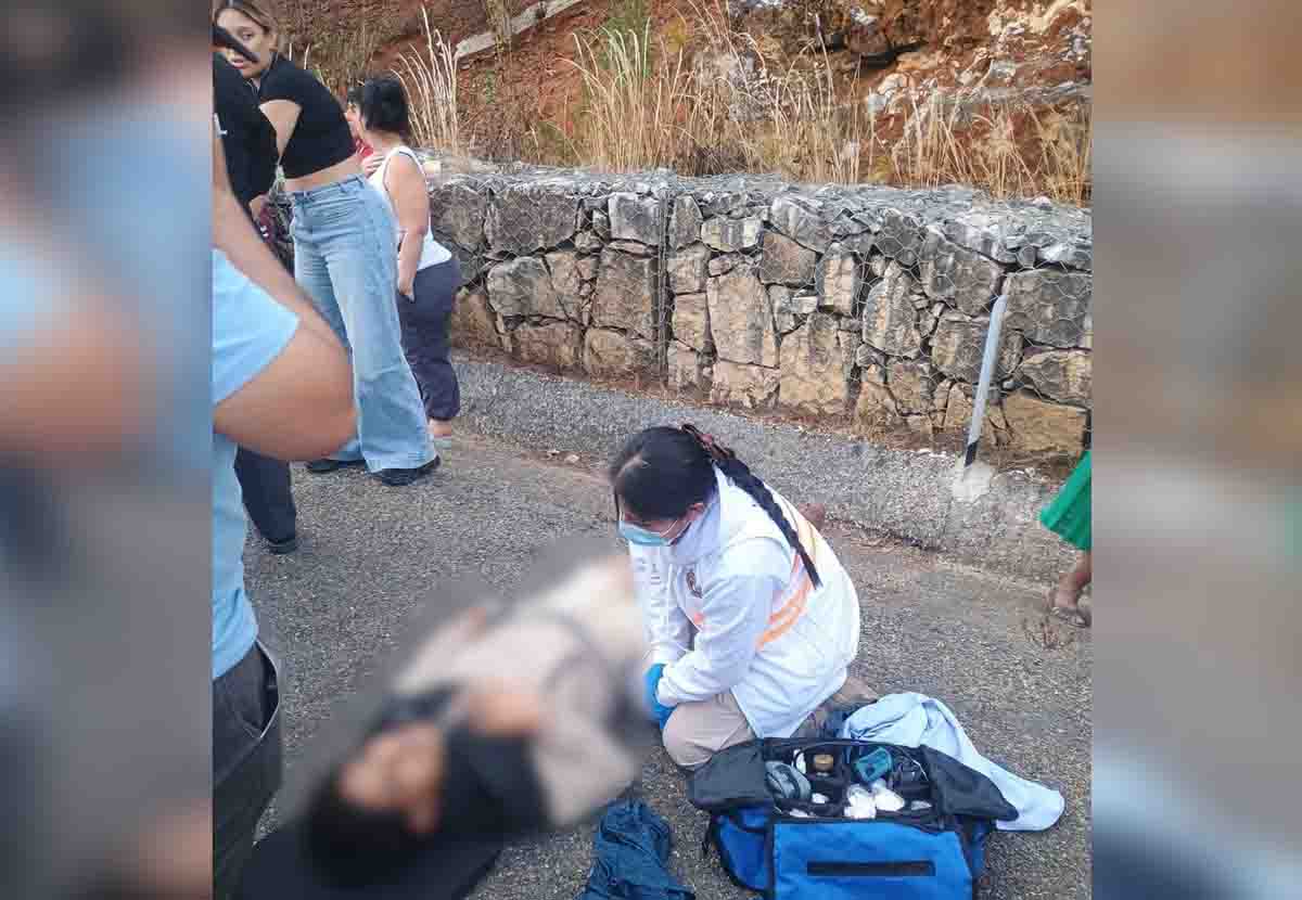 Protección Civil atiende oportunamente a menor lesionado en accidente sobre la carretera de cuota Tuxtla Gutiérrez–San Cristóbal