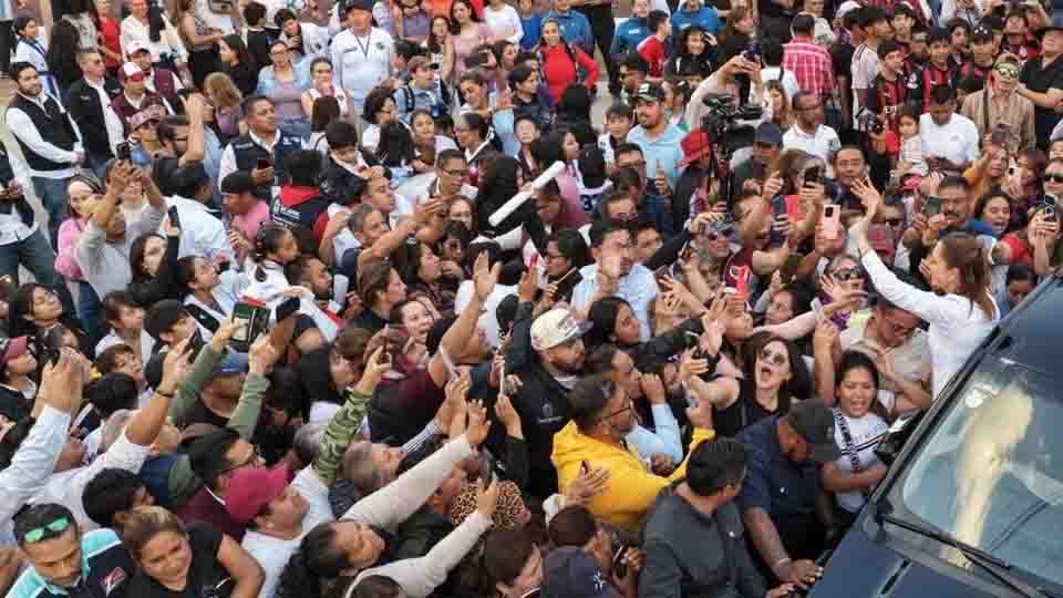 Sheinbaum conmemora el 8M y llama a construir un país más justo para las mujeres