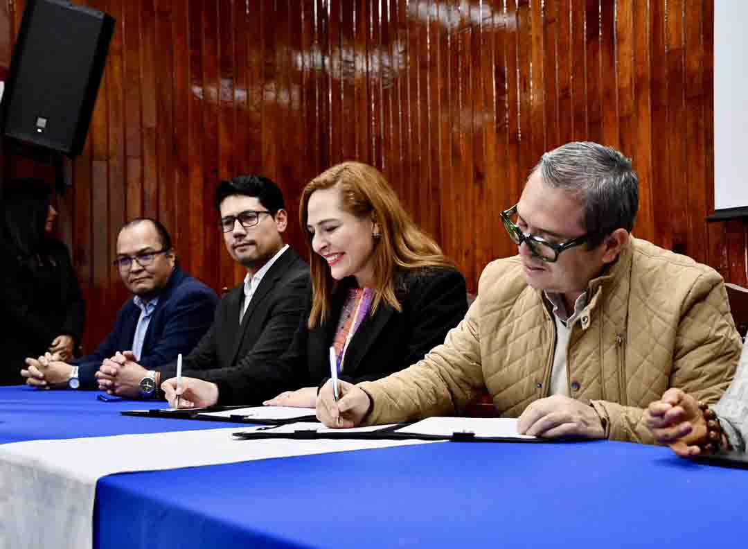 Ayuntamiento de San Cristóbal y UNACH firman convenios para fortalecer educación, idiomas y derechos humanos