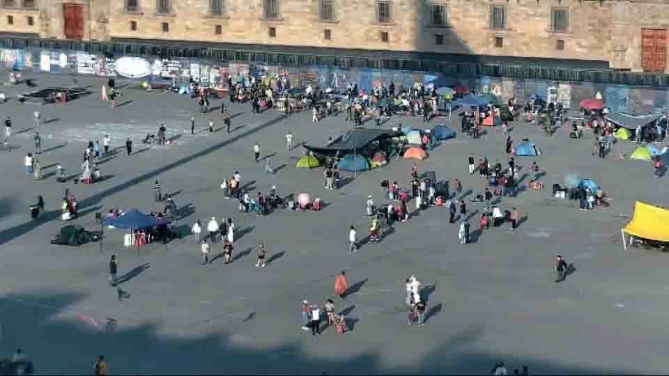 CNTE levanta plantón del Zócalo tras paro de 72 horas y advierte que volverá para el Mundial 2026