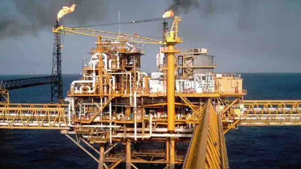 Preocupa que guerra en Medio Oriente ponga a prueba a Pemex tras su peor año en producción: CEESP