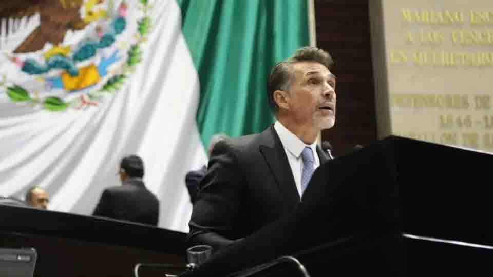 Tras tres semanas, expulsan a Sergio Mayer de reality por el que pidió licencia para ausentarse de su trabajo como diputado