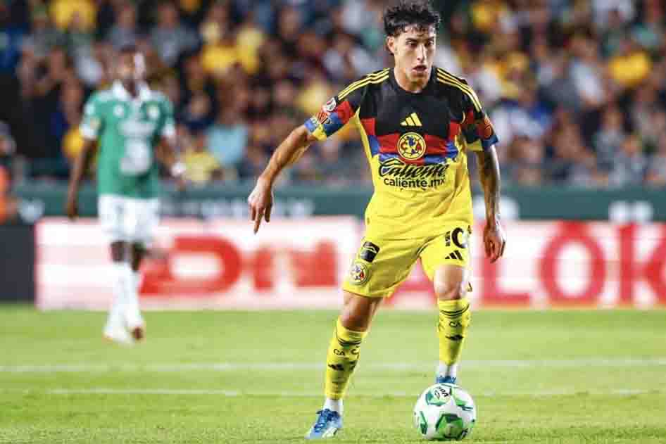 América gana con polémico penal en su visita al León 