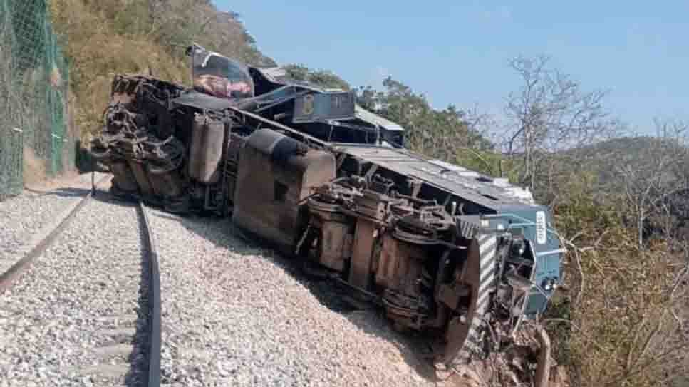 La FGR exonera a la Marina del descarrilamiento del Tren Interoceánico; va contra operadores