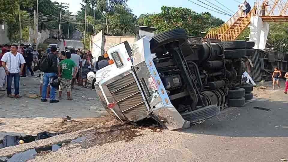 Guatemalteco ligado a la muerte de más de 50 migrantes en Chiapas se declara culpable de tráfico de personas en EU