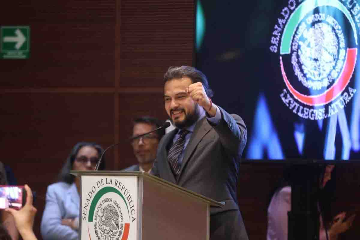 Premio u-GOB por innovación es otorgado al gobierno de Eduardo Ramírez en el Senado de la República
