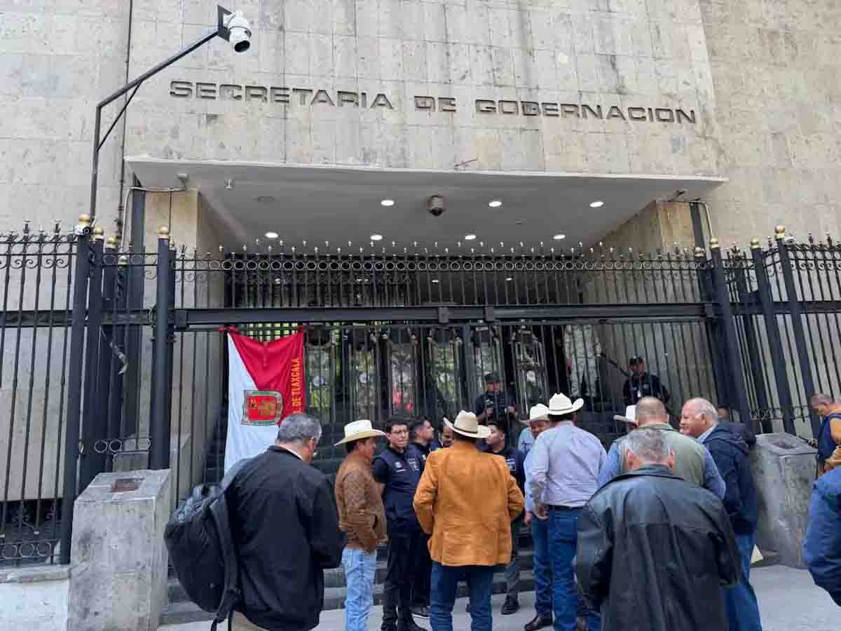 Transportistas y campesinos rompen diálogo con Segob; advierten boicot al Mundial 2026