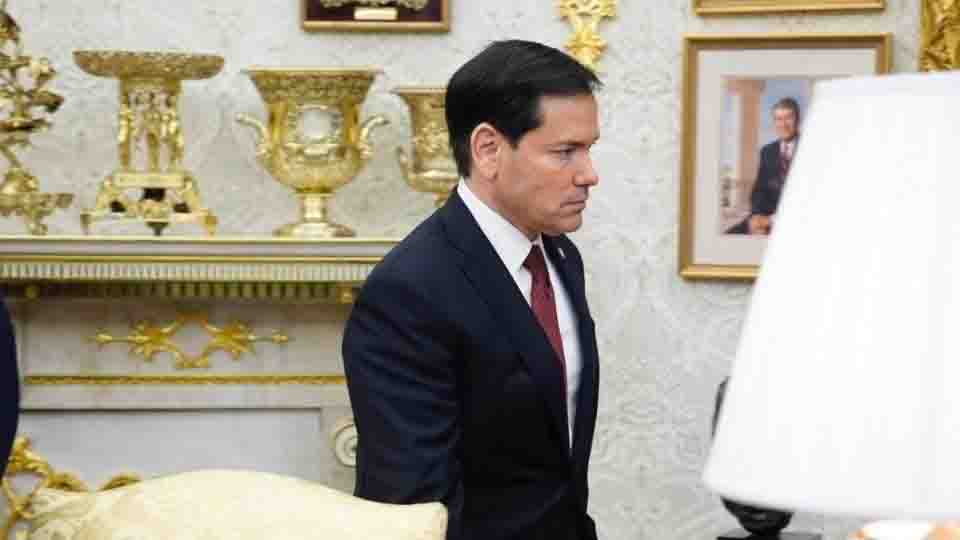 Departamento de Estado ordena revisar consulados de México en EU; podría haber cierres de oficinas