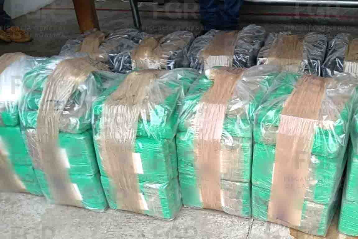 FGR INCINERA MÁS DE 360 KILOGRAMOS DE COCAÍNA