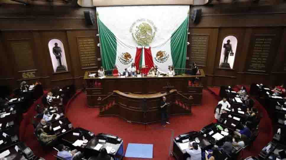 Congreso de Michoacán denunciará al Movimiento del Sombrero por protesta en el Palacio Legislativo