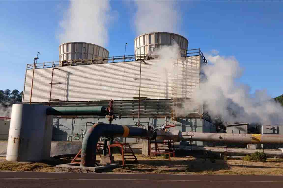 La geotermoeléctrica de la CFE que envenena el agua de comunidades otomíes