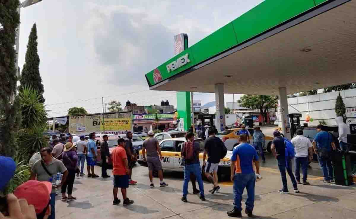 Caos en gasolineras