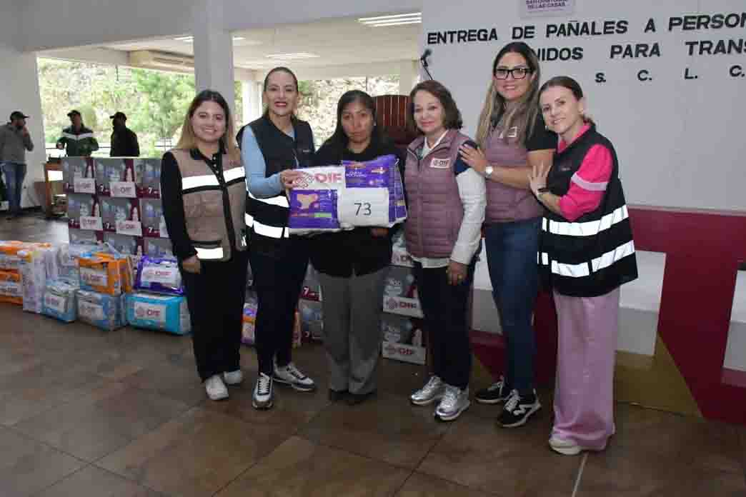 DIF Municipal fortalece apoyo a familias con tercera entrega de pañales para grupos vulnerables