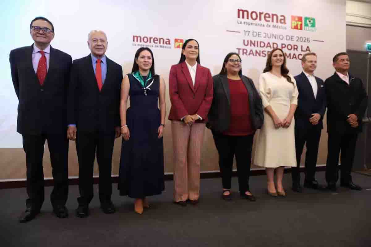 Desbandada 4T: 53 legisladores y 16 alcaldes dejan su cargo para buscar otro en 2027