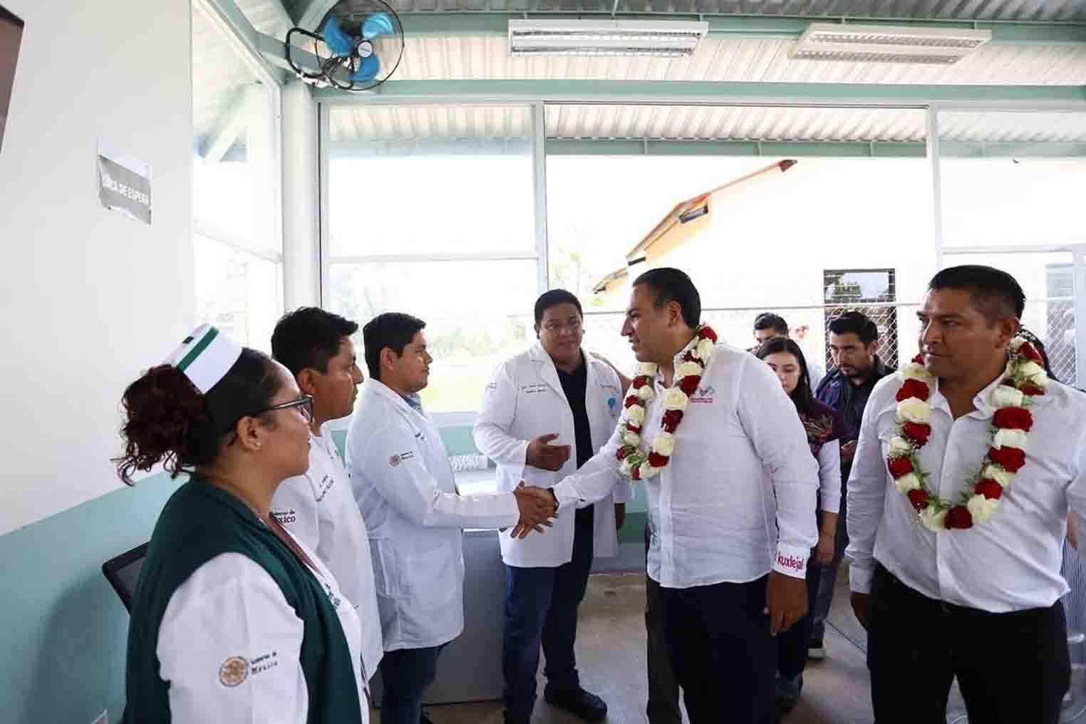 Eduardo Ramírez lleva infraestructura médica y vial a comunidades de Las Margaritas y Maravilla Tenejapa