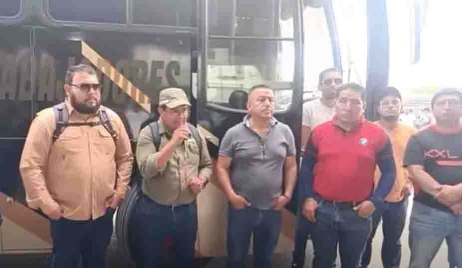 Maestros sitian Tuxtla; crisis por falta de gas agobia a Chiapas