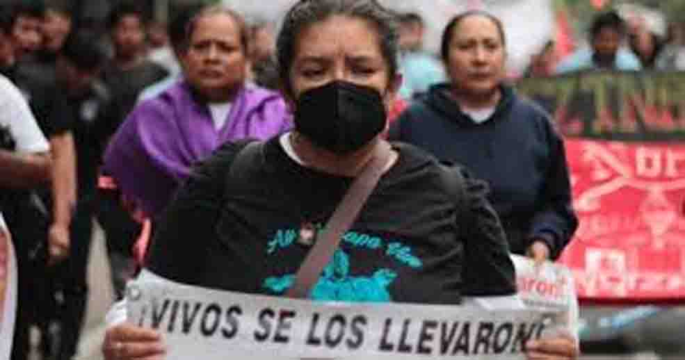 “Tenemos derecho a la justicia, a la verdad; nosotros somos víctimas, no ella”, responde padre de normalista a Sheinbaum