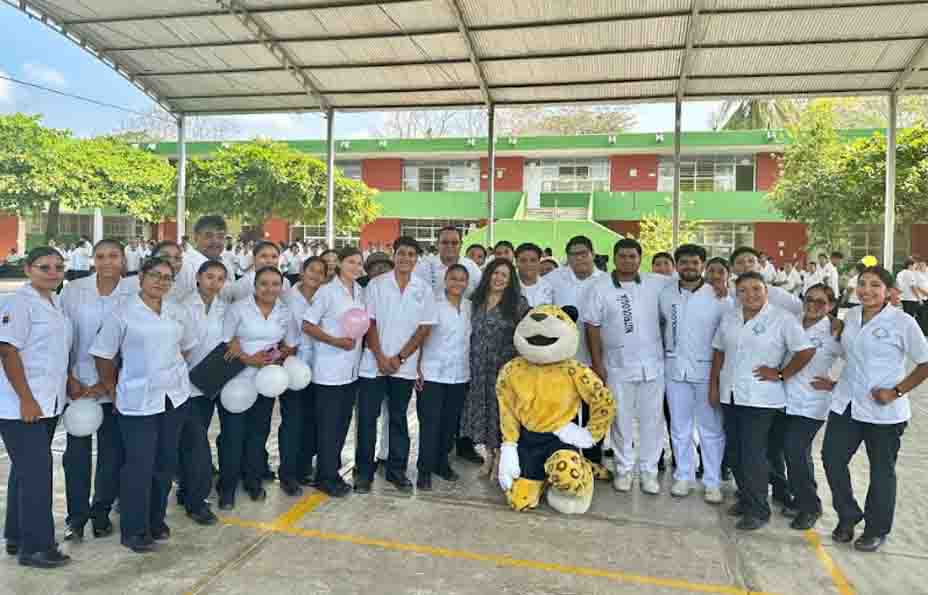 UNICACH mantiene abierta convocatoria de admisión para 27 licenciaturas