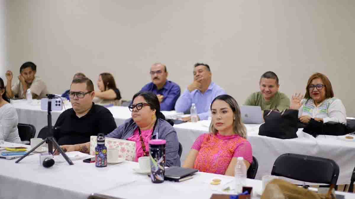 Imparten en Congreso Foro-Taller: “El impacto de la IA en la práctica periodística”