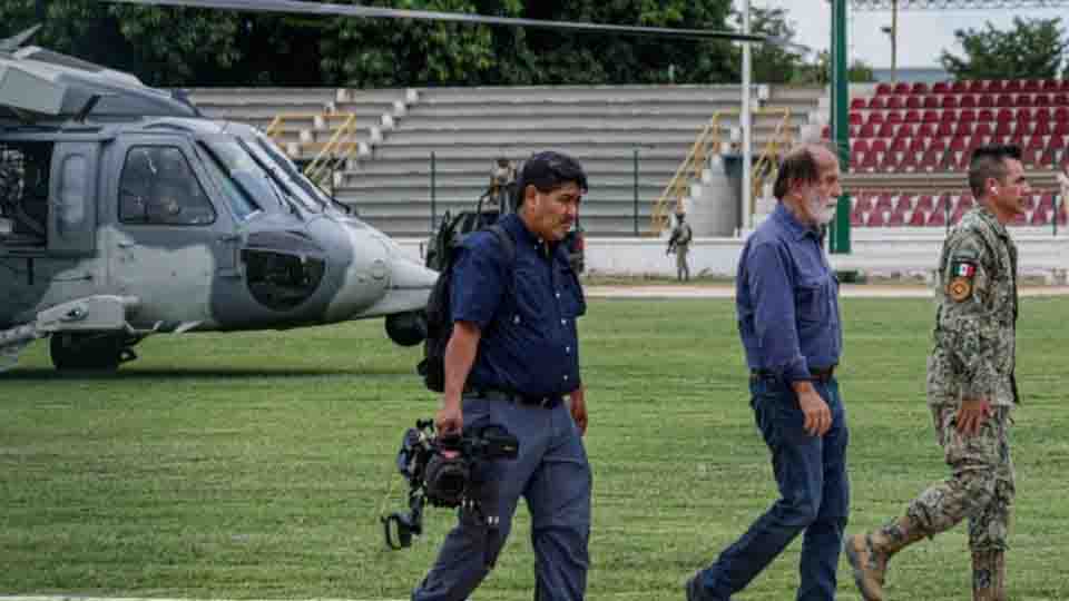 Acusan a Epigmenio Ibarra de usar helicópteros del Ejército para filmar una producción en Sinaloa