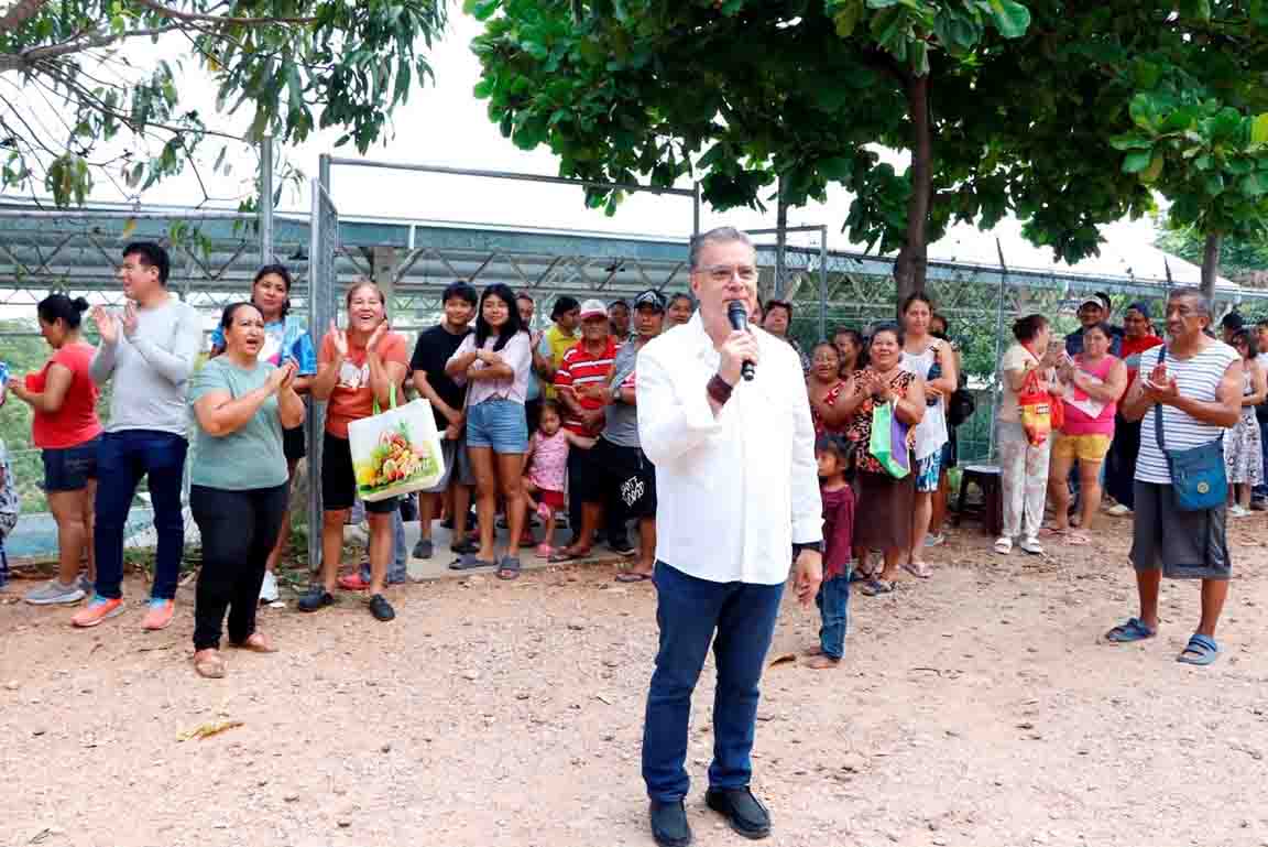Paco Chacón seguirá acercando el Comedor Móvil a colonias