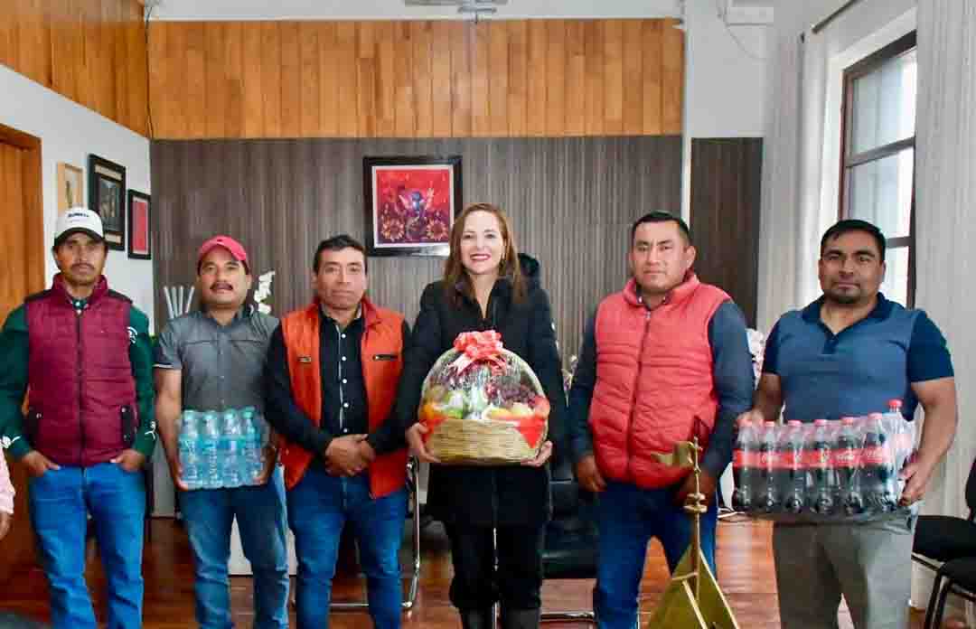 Gobierno Municipal fortalece diálogo y coordinación con la comunidad Santa Cruz El Pinar