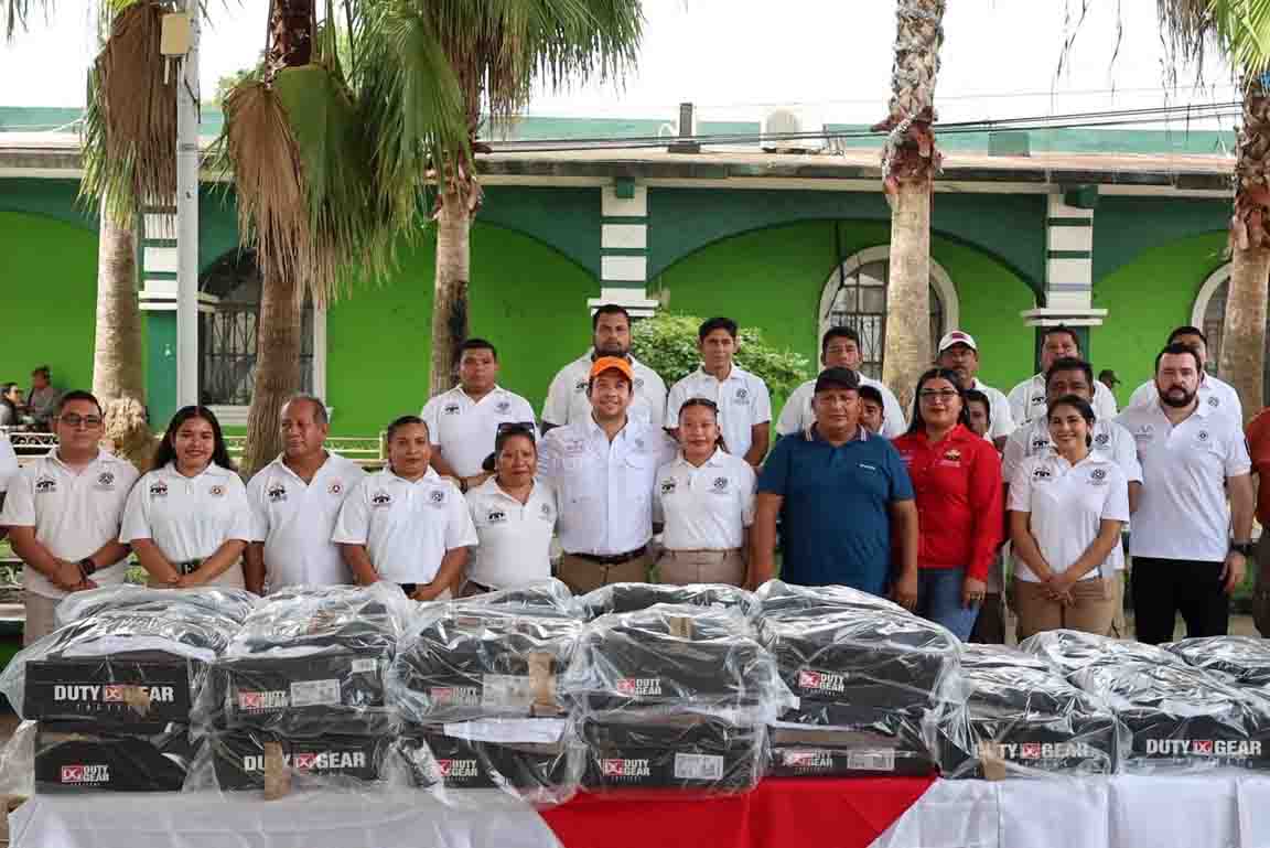 Dotan de equipos a Comités Humanistas en la región Soconusco