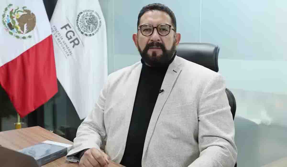 ¿Un espía en la FGR? Revelan presuntos nexos de Ulises Lara con agencias de EUA