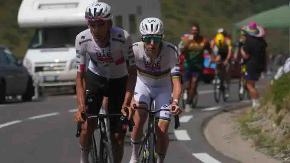 Isaac del Toro se sube al podio en Etapa 6 y ya es tercero general en el Tour de Francia 2026