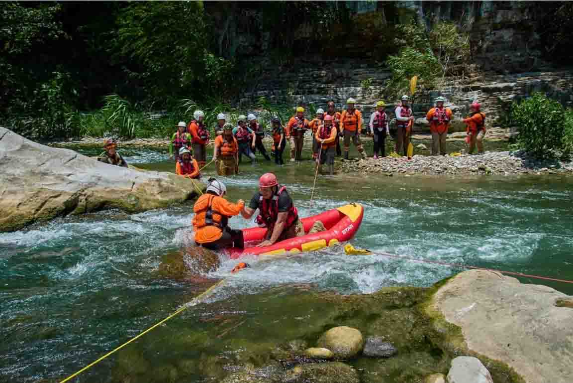 Protección Civil Chiapas se fortalece con capacitación de rescate en inundaciones
