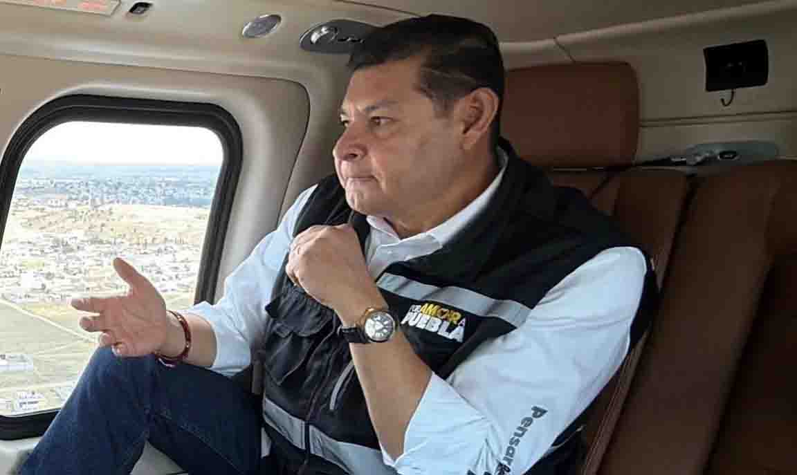 Los vuelos de la opacidad: Armenta usa helicópteros poblanos sin rendir cuentas