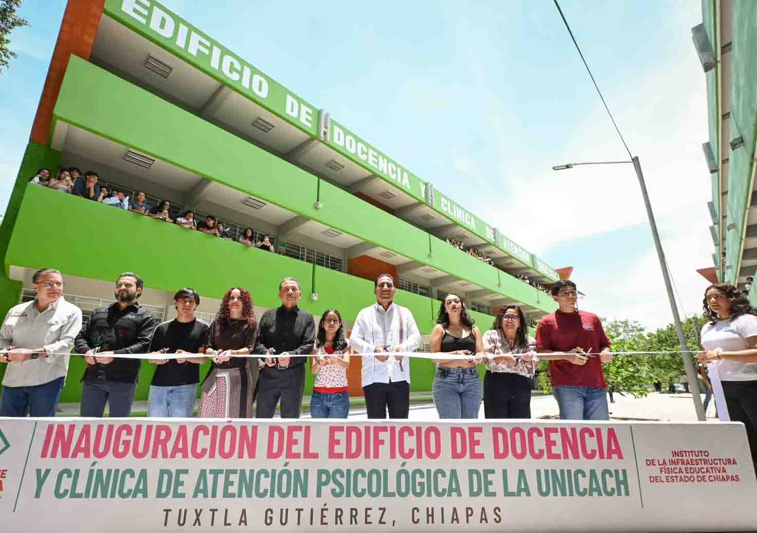 Eduardo Ramírez fortalece la educación y amplía espacios deportivos para estudiantes de Chiapas