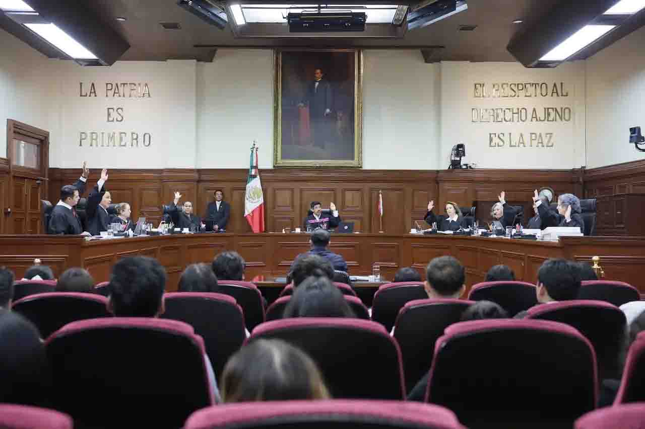 Un año de lealtad: la SCJN avala reforma a Ley de Amparo y Fondo de Pensiones en una sola sesión
