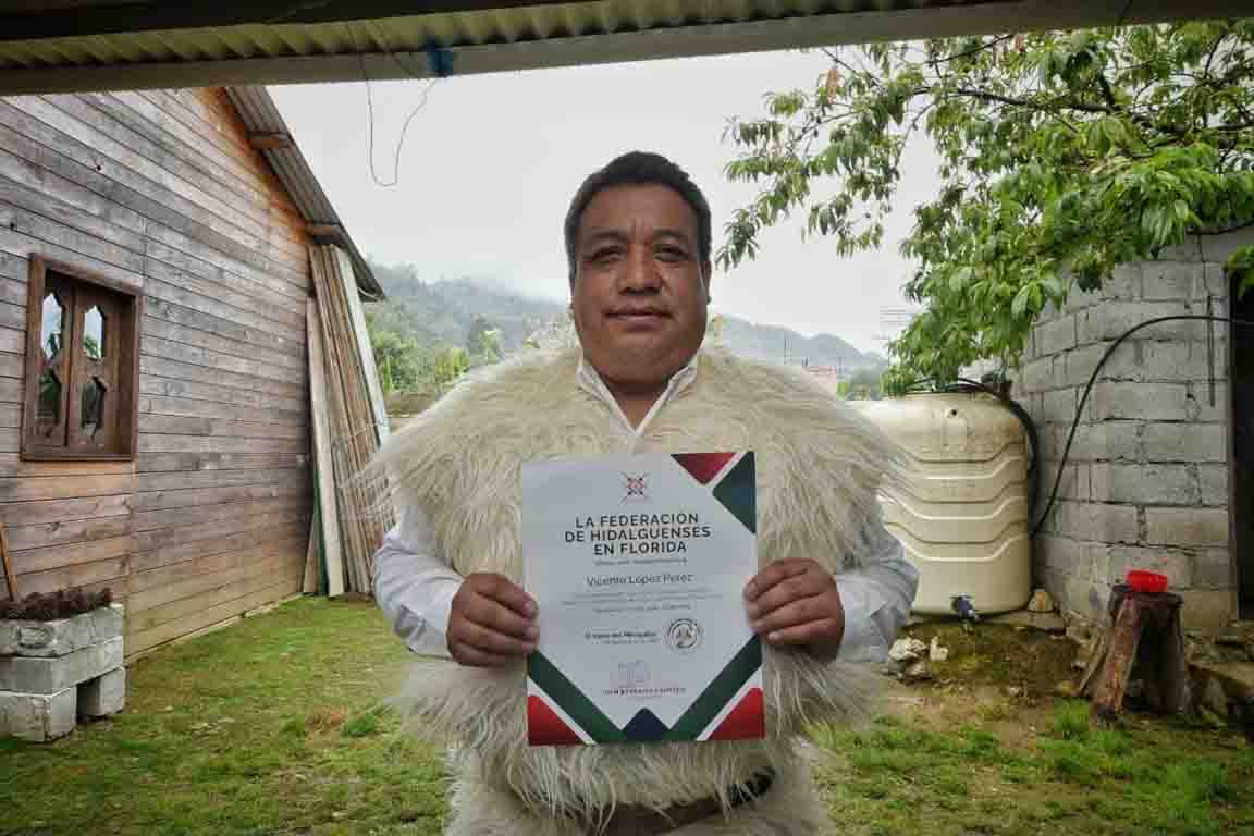 El “maestro de peluche” que llevó el Lekil Kuxlejal a Estados Unidos