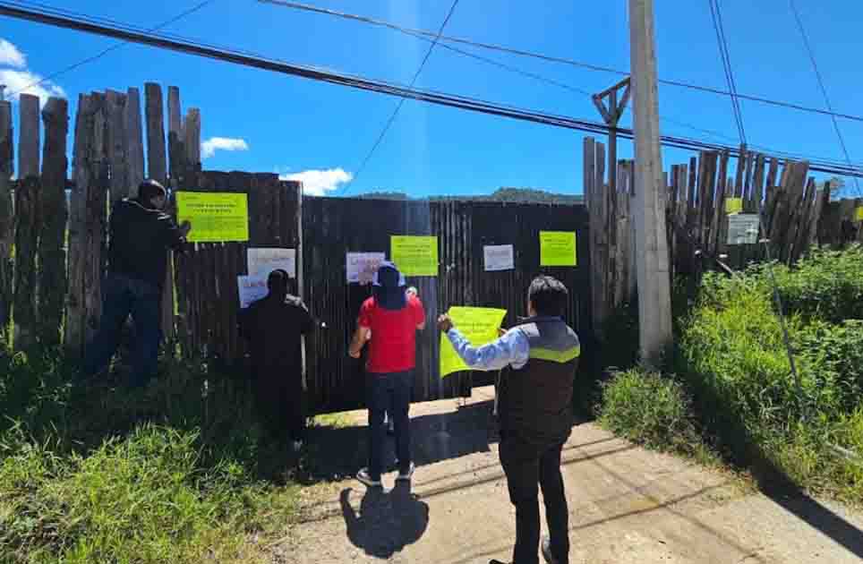Refuerzan protección de los Humedales de Montaña con clausura de terrenos